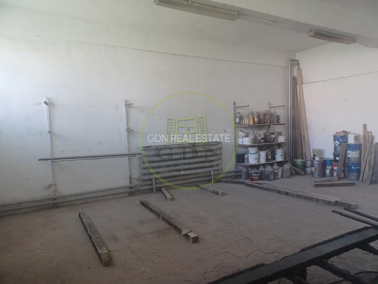 De vanzare fabrica mobilier lemn masiv sculptat + confectii metalice - 20
