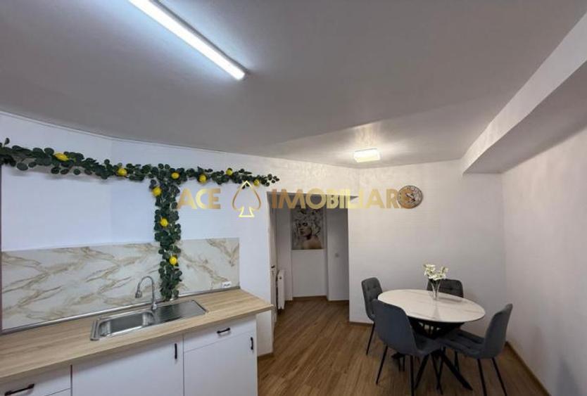 3 Camere de inchiriat | Ultracentral | Metrou | Centrala Proprie