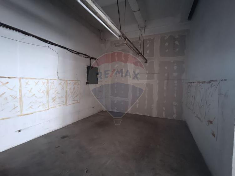 Spațiu depozitare sau productie de 235 mp de inchiriat zona Bulgaria