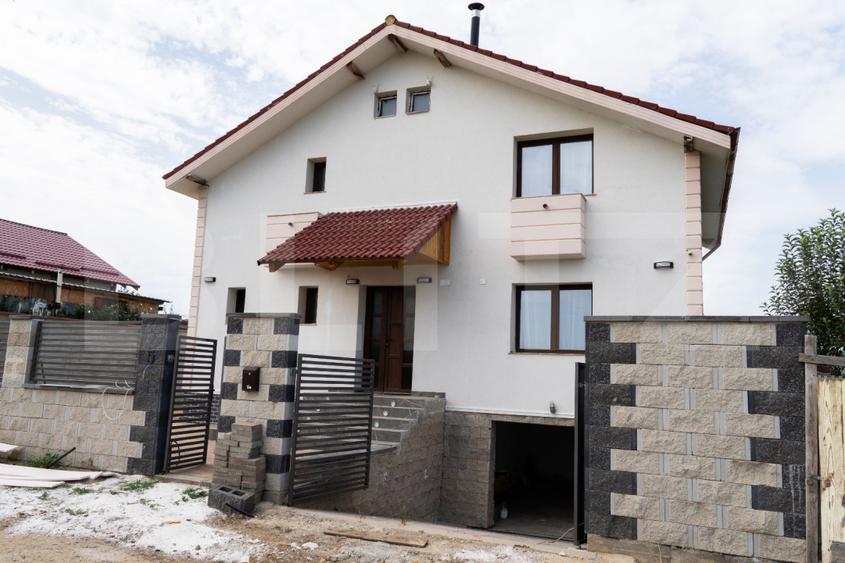 Casa de vanzare 4 camere, 160 mp, zona Micesti