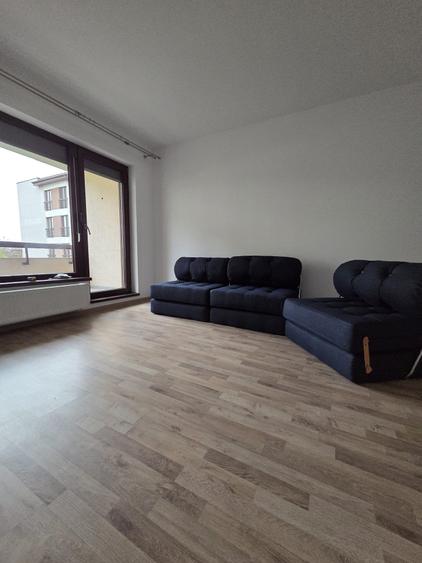 Apartament 2 camere complet utilat și mobilat – zona Tractorul, Brașov