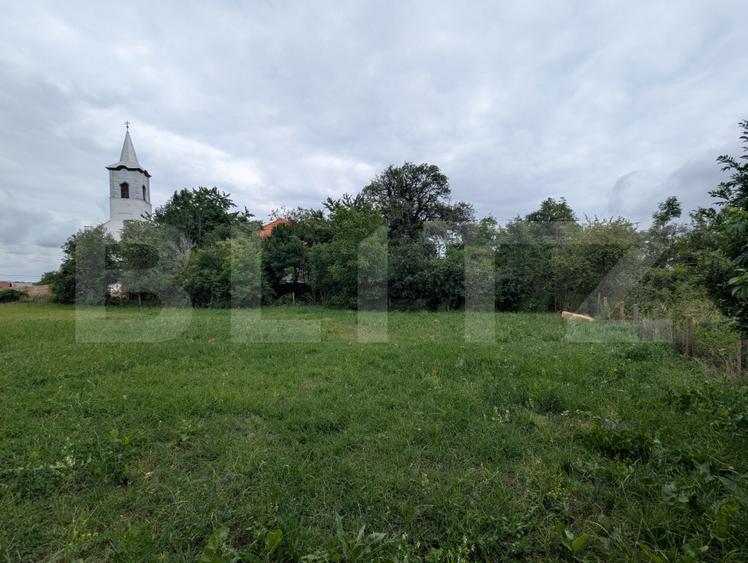 Duplex spatios 150 mp, teren 800 mp, carport pentru 2 masini