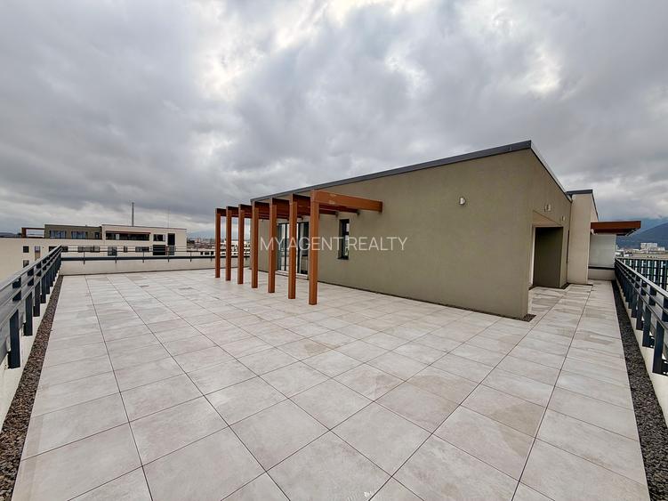 PENTHOUSE KASPER CORESI 4 CAMERE TERASA PANORAMICA TERMEN SCURT