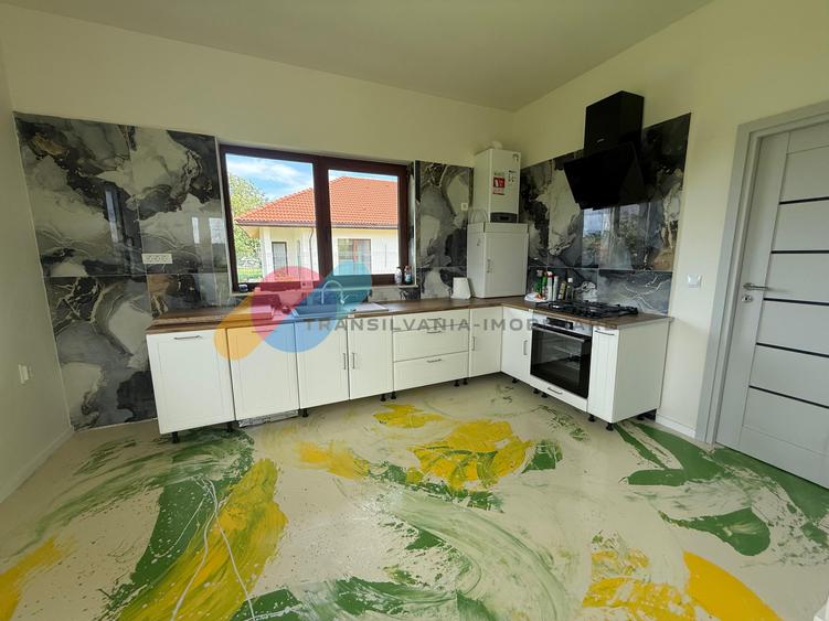 Casa individuala 4 camere, teren 750 mp-Jucu de Mijloc