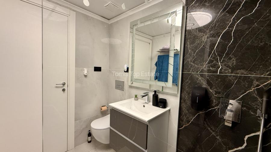 Apartament cu 3 camere direct in prima linie la mare White Sea