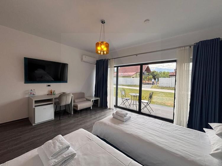 Pensiune PREMIUM 10 camere și Casă Individuală Valea Avrigului 4.600mp