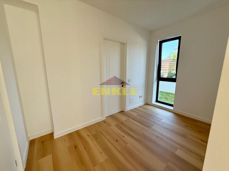 Apartament de lux, 5 minute de Botoșani, 109 mp utili+terasă si curte