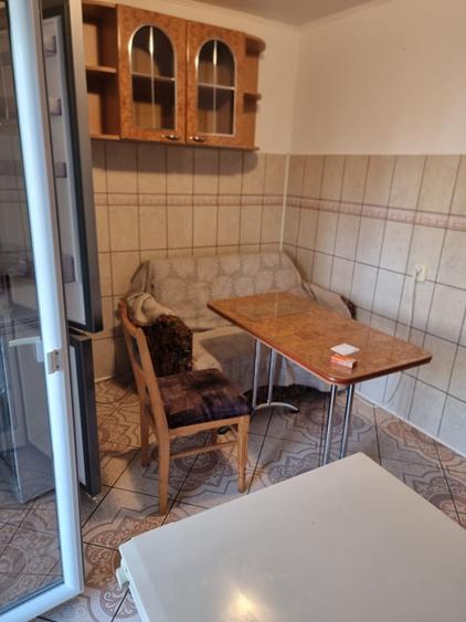 Apartament 2 camere, 49 mp, zona Obor