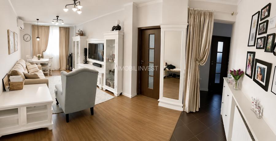Penthouse zona centrală | 85 mp utili | 2 terase, 2 balcoane
