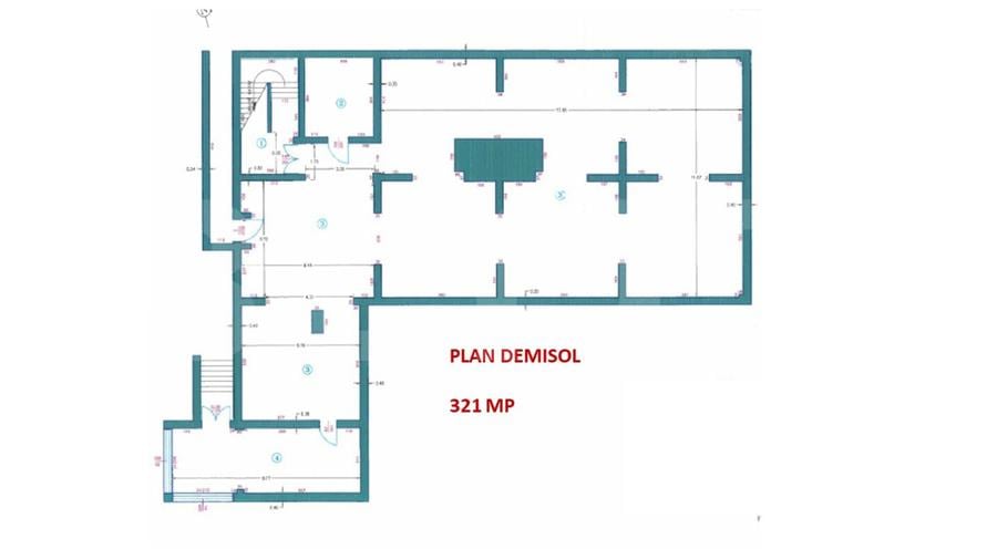 Clădire autorizată servicii medicale, 1400 mp, D+P+1,  Lăpuș