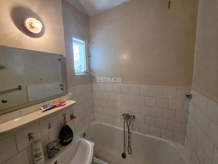 Vanzare Apartament 2 camere zona Grivitei ,Str.Mircea cel Batran - 25