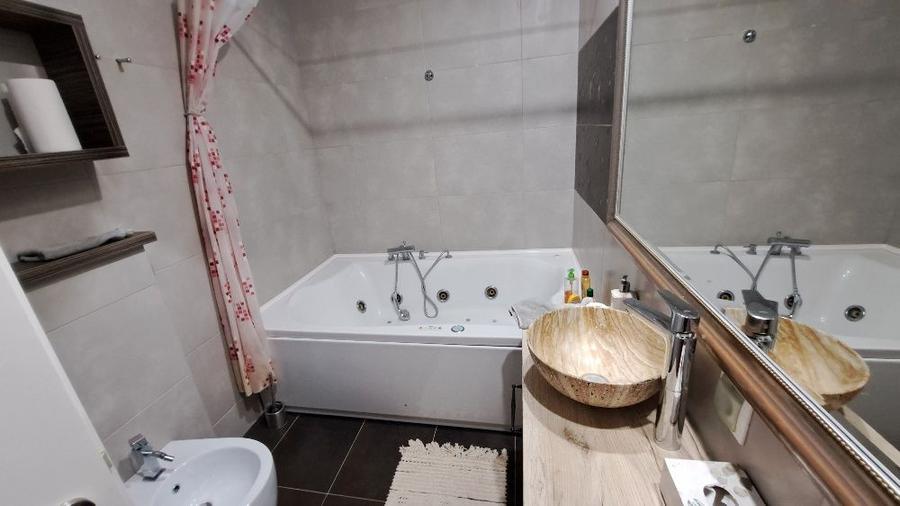 Pipera (Ibiza), 4 camere de inchiriat, p/2, terasa , prima inchiriere, piscina