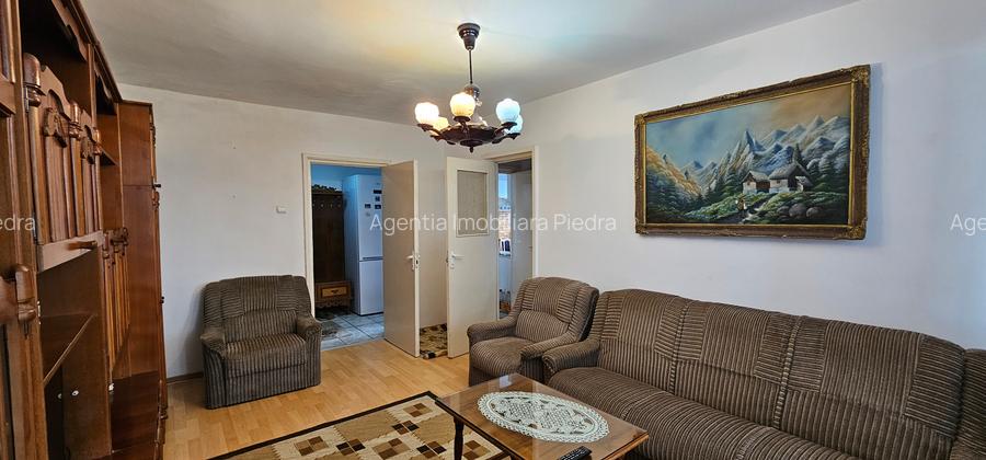 Vand apartament de 2 camere, circular(decomandat)cf 1,situat pe str.Rahovei - 2