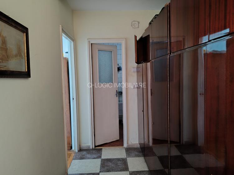 Apartament 3 camere liber la vanzare, pozitie deosebita zona Colinei - 13