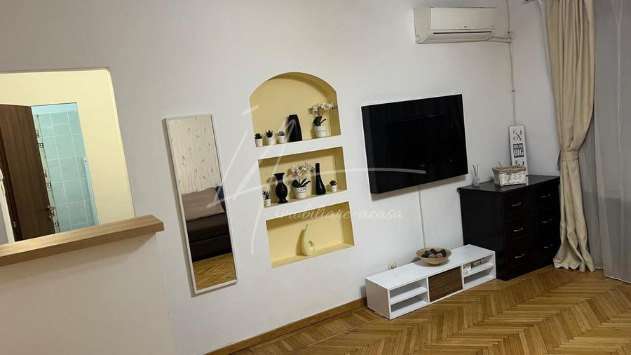 Apartament cu 2 camere -Sala Palatului-str. Ion Campineanu 23. Pet friendly.
