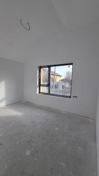 Vand duplex modern pe parter, in  Ghiroda, toate utilitatile, 141 mp utili, 420