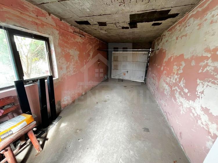 Casa Deosebita 3Camere 3Bai 1460mp Teren Garaj Piscina Bariera Valcii