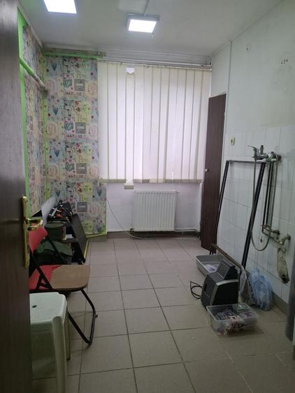 Spatiu Comercial,Calea Bucuresti-Zona Sp. Judetean,vitrina la strada