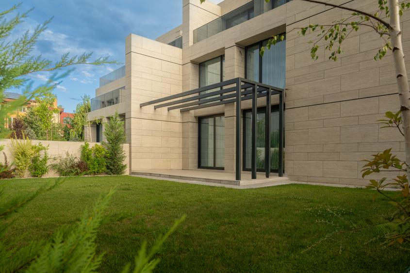 Vila cuplata premium in Pipera | 384 mp | Direct Dezvoltator | Comision 0%