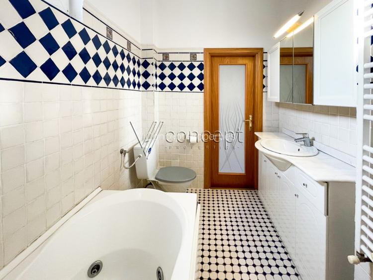 Apartament cu 4 camere in vila Piata Traian - 12