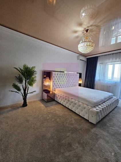 Apatamanet de lux 2 camere de vânzare