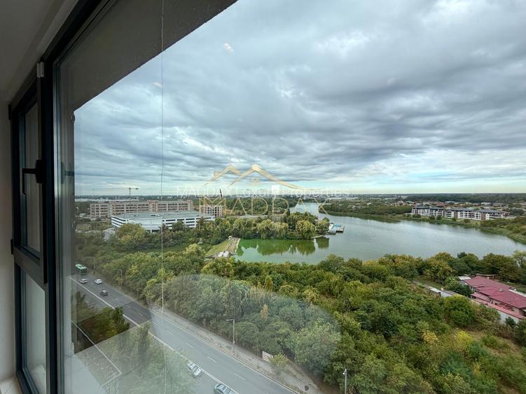 Penthouse cu 4 camere // terasă 70 mp / 200 mp / 3 parking / Straulesti