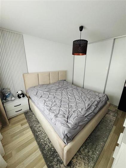 Casa cu 4 camere in Sura Mare