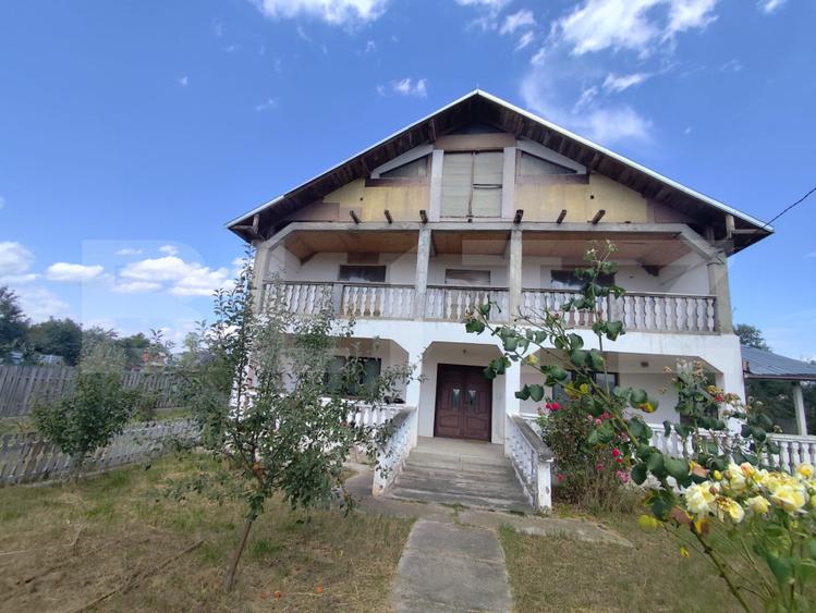 Casa 277 mp utili, 1140 mp teren, Tutora