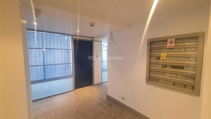 Spatiu comercial versatil in Centrul Civic - 8