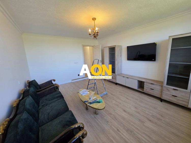 Apartament 5 camere, renovat, 68 mp utili + mansarda 52 mp, Cetate