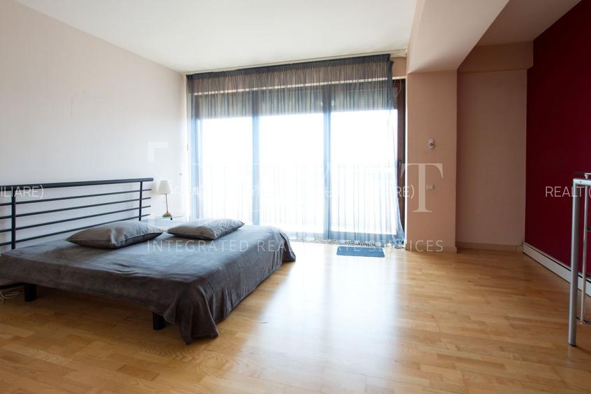 Inchiriere apartament 3 camere | Generos, 2 x Parcare, Acces lift | Domenii