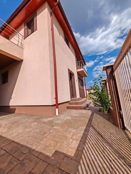 New Casa Corbeanca P+1+Mansarda 4 dormitoare 330 mp/curte
