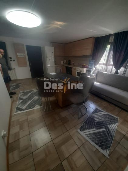Imobil regim de înălțime p+m -Josani-Hunedoara