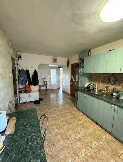 Apartament 3 Camere | Decomandat | 64 mp | Etaj 3/4 | Intre Lacuri