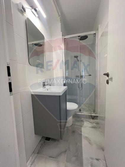 Apartament cu 4 camere de închiriat în zona Polivalenta - 7