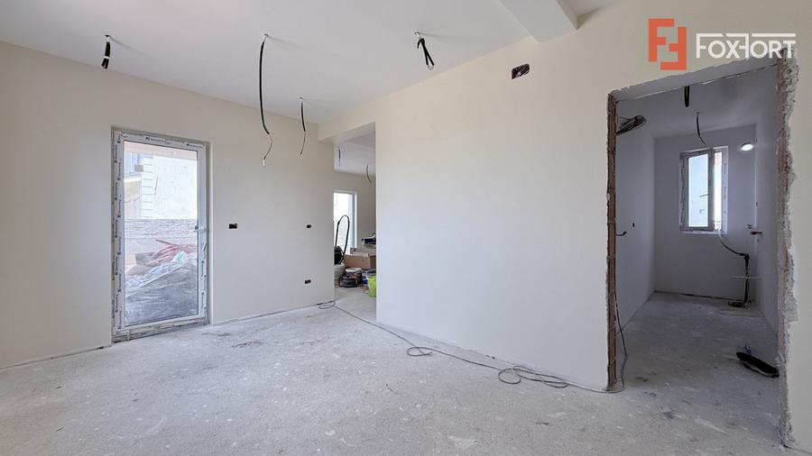 COMISION 0% Duplex individual, 5 camere si teren de 410 mp, zona Mosnita