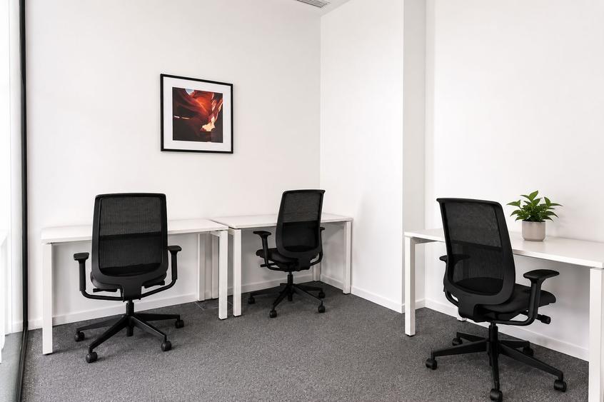 De inchiriat birou 2 persoane clasa A, cladirea VOX , 0% COMISION