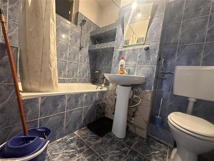 3 camere 65 mp utili la etaj intermediar, mobilat si utilat