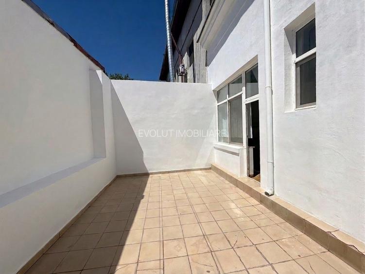 Apartament Ultracentral de Vânzare – 6 Camere – 235 mp - 10