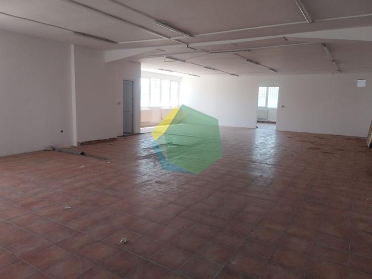 Spațiu comercial – 200 mp | Rampa auto | DN1 Otopeni