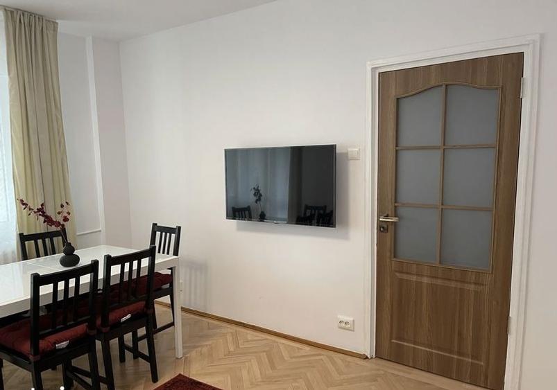 Sos N Titulescu inchiriez ap 3 cam modern amenajat renovat 2 balcoa vedere suprb