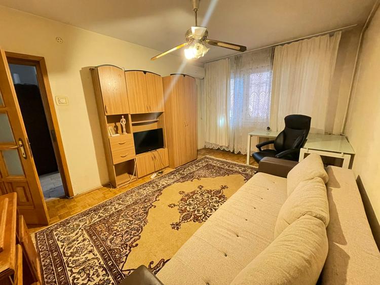 Apartament 3 camere decomandat-66 mp-Podu Ros-Restaurant Odeon