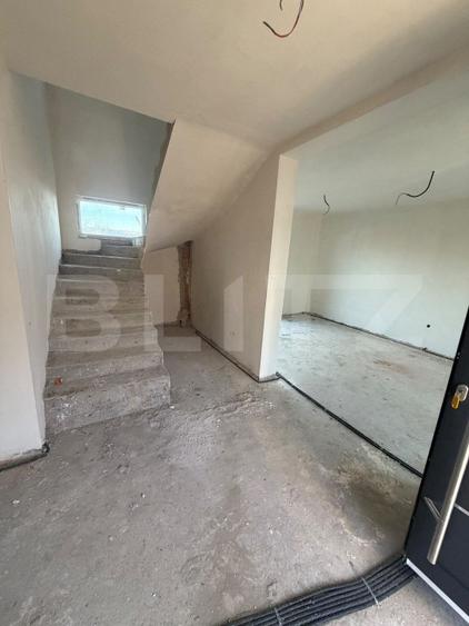 Casa cuplata, 4 camere, 110mp utili, teren 50mp, complex de case, zona Terra