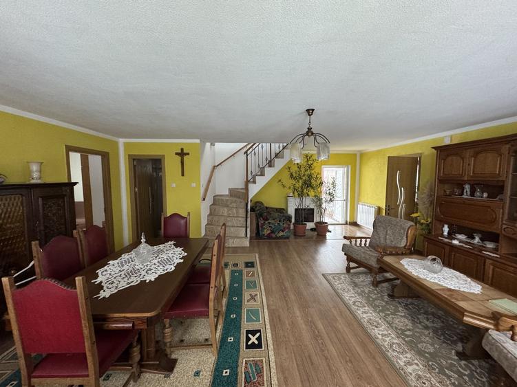 Casa Individuala Becicherecu Mic,P+E,5 Camere,2 Bai,Garaj,Partial Mobilata