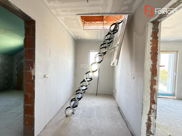 Casa individuala cu 5 camere | 501 mp teren | Toate utilitatile | Sacalaz