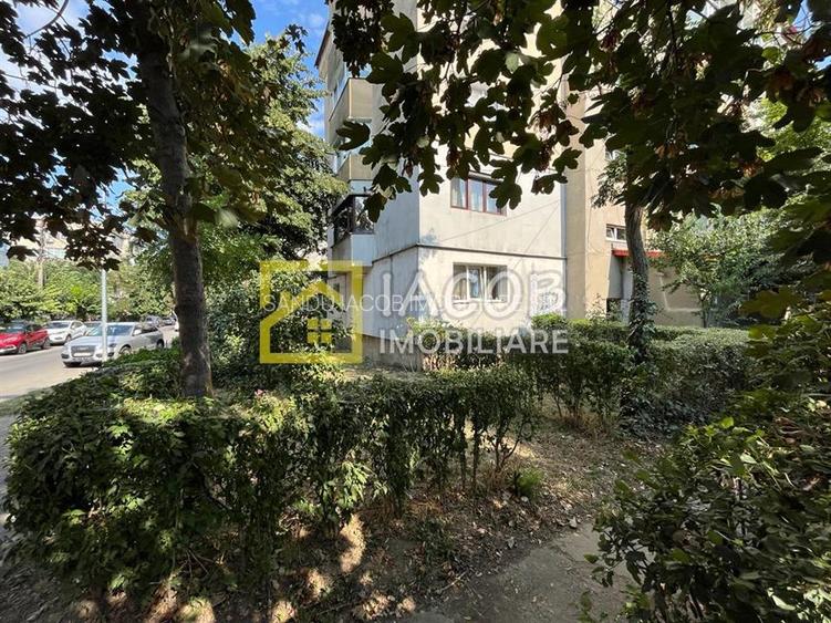 Apartament 3 camere, zona Ana Ipatescu - Bistrita Lac, str. 1 Mai - Bacau - 5