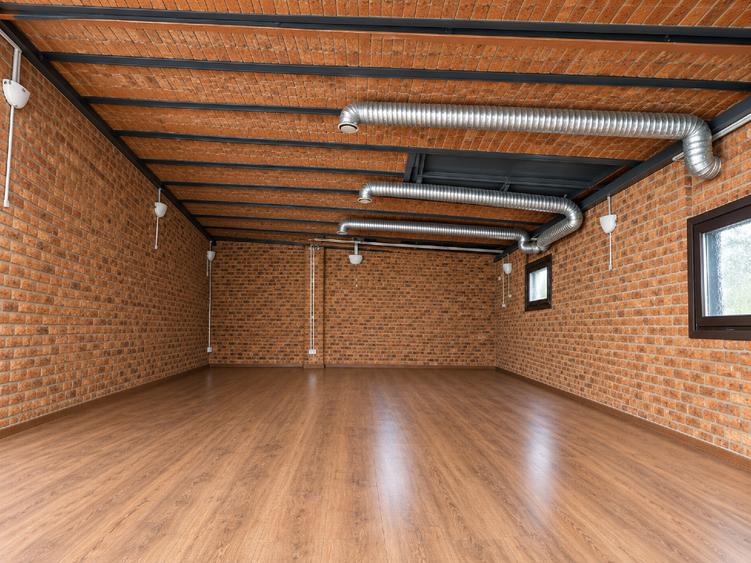 De Inchiriat Spatiu Comercial Parter Stradal Zona Decebal