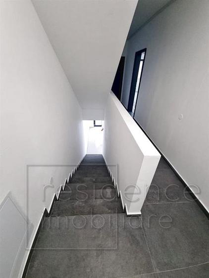 View! Duplex 5 camere, Europa, zona OMV+14 parcari