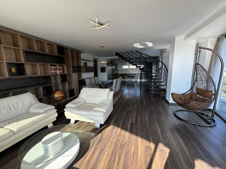 Apartament cu vedere libera catre lacul Herastrau, garaj si mobilier modern