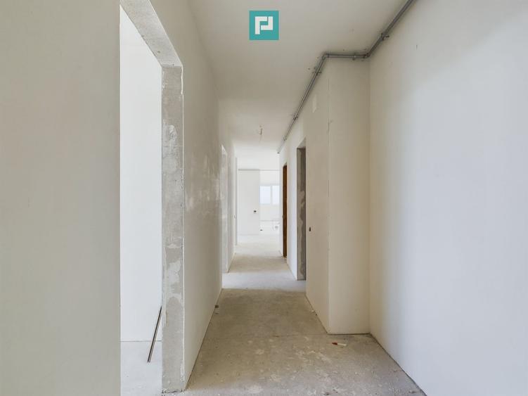 Penthouse 3 camere, terasă 103 mp, Torontalului